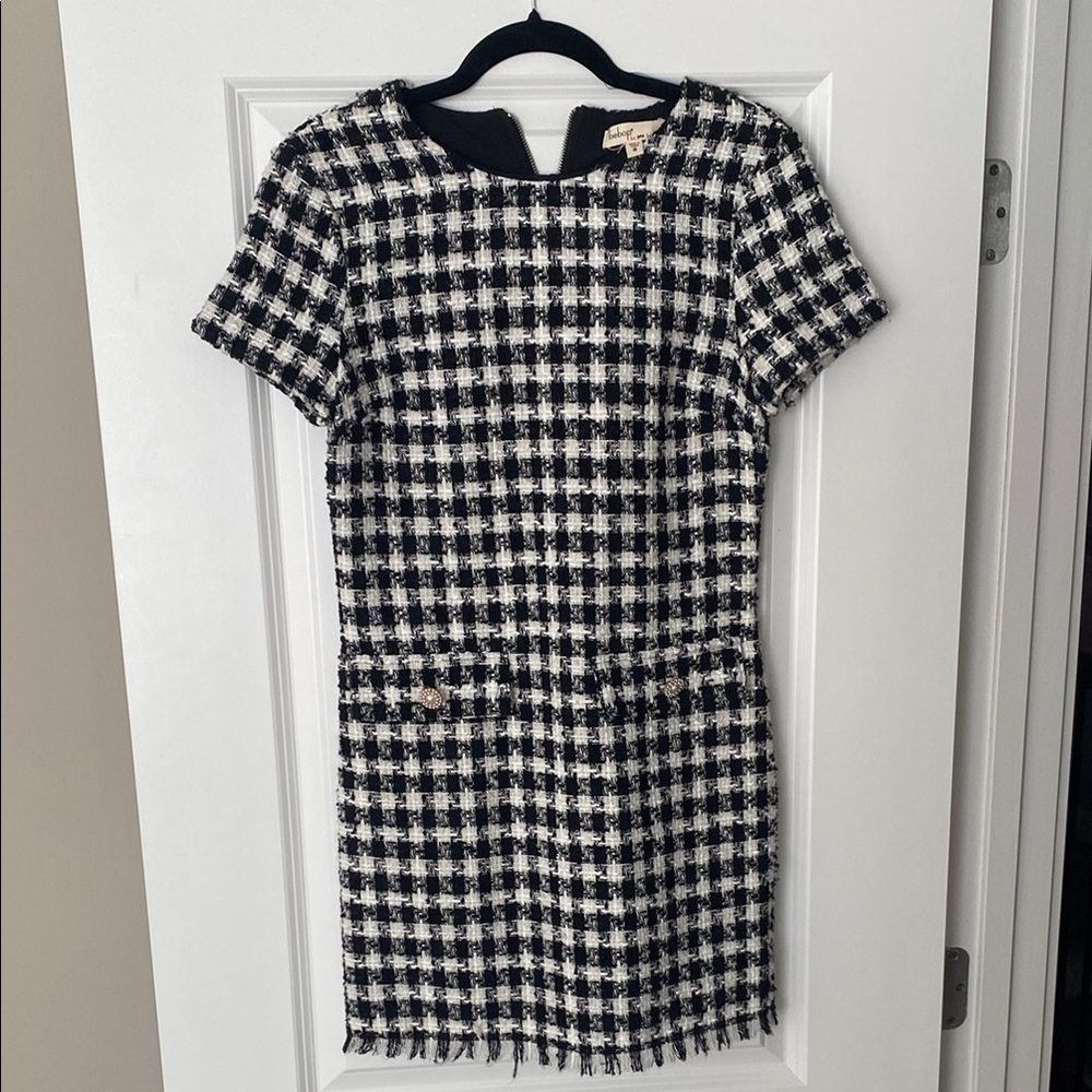 BeBop Black and White Sheath Dress with Short Sleeves